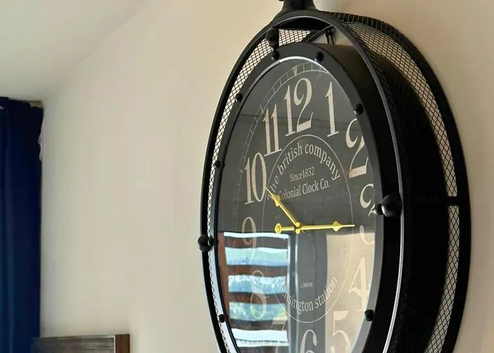 Cosy Roc - Wifi, Balcon, Tv, Clim, Equipe *